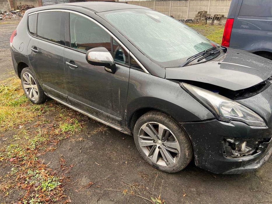 Четверть на пежо 2008, 3008, 5008