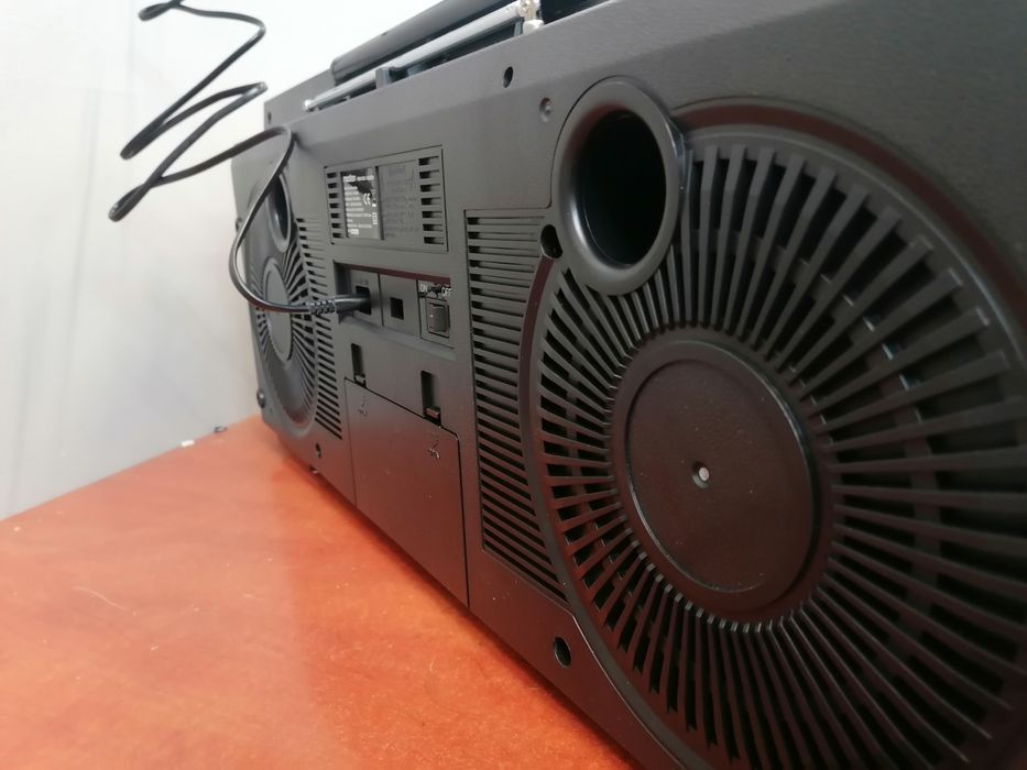 Bombox w stylu retro