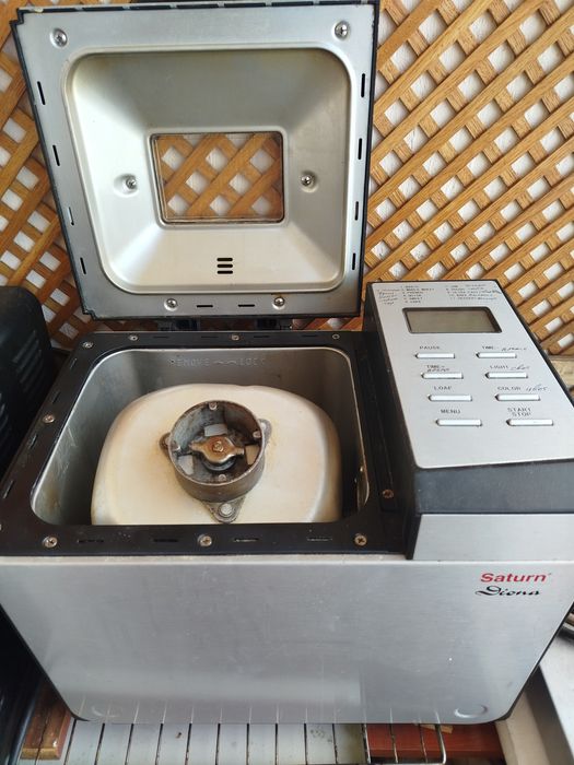 Хлебопечь которая печёт.