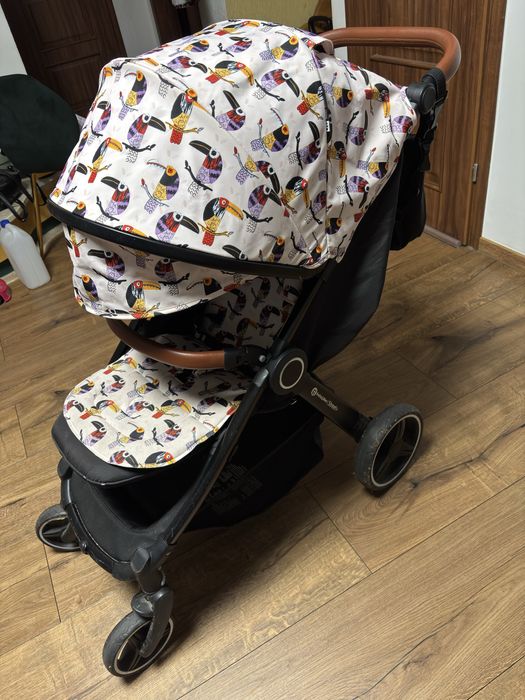 Spacerówka Petite&Mars Street+