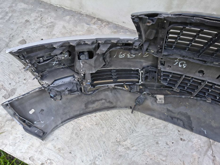 Audi A8 D3 zderzak przód przedni lift