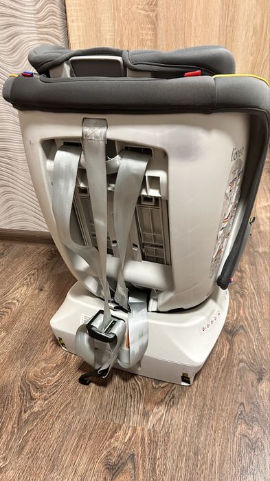 Автокрісло дитяче Lionello