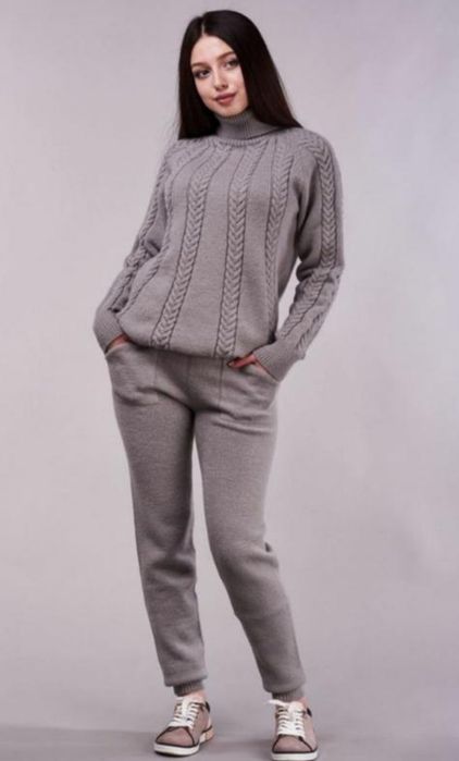 Костюм теплий в'язаний р.46