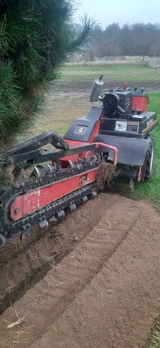 Usługi Koparką Łańcuchową, do 1m ,przyłącza wodne,prądowe,światłowody