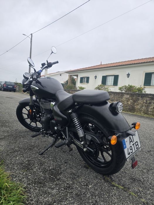 Royal Enfield Meteor 350