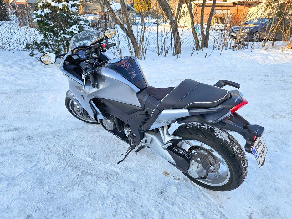 Honda vfr 1200 f