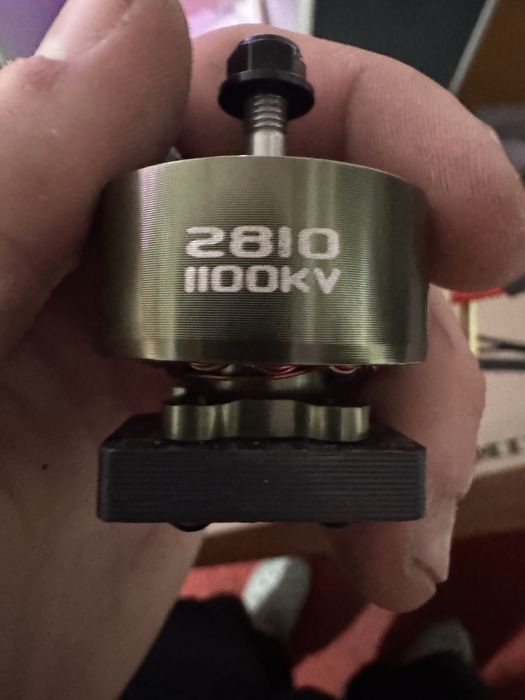 Фпв дрон 8 дюймів