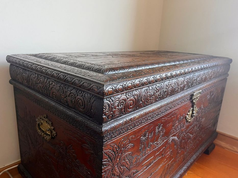 Arca madeira canfora