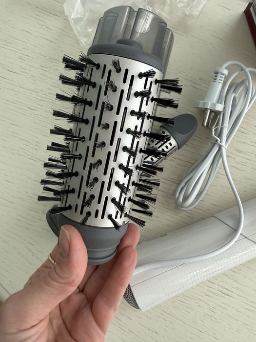 Фен-щітка Philips Series 7000 BHA710/00