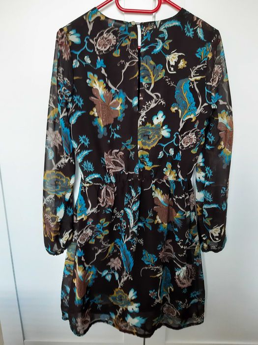 Elegancka sukienka damska w kwiaty Belladonna rozm. 38