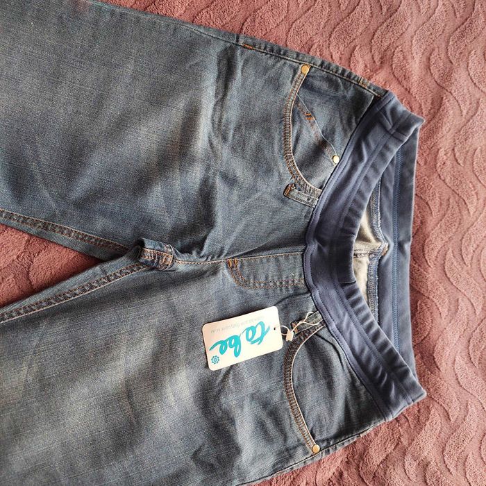 Джинси для вагітних