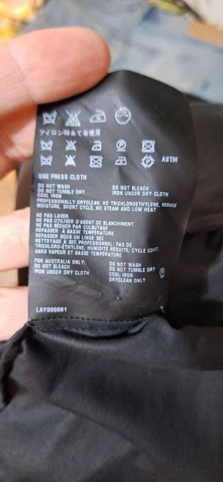 Prada m bluzka orginal