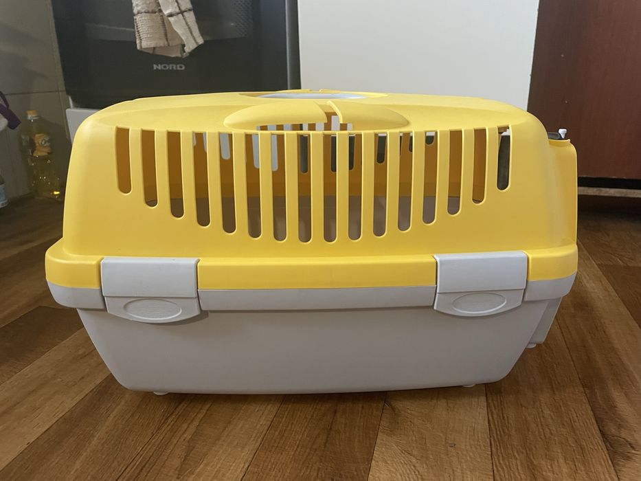 Переноска для котів