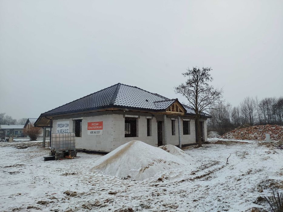 Dom wolnostojący parterowy Cztery Kąty 2