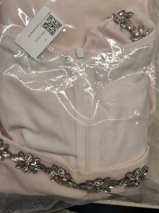 Sukienka mini welur z kryształkami