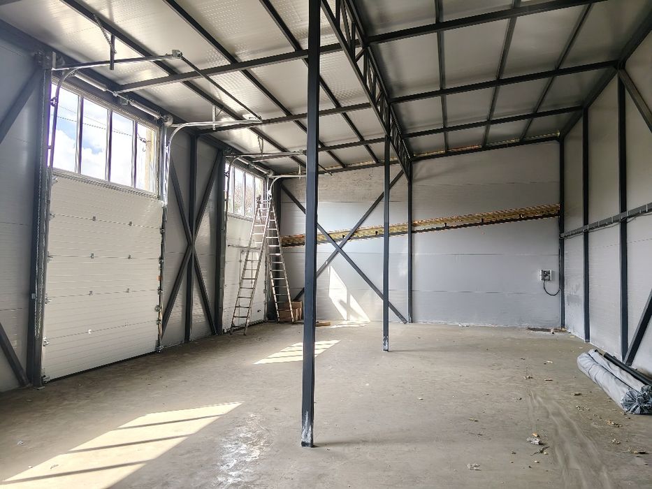 Оренда магазину/складу/сто від 55 до  320 м.кв. центр