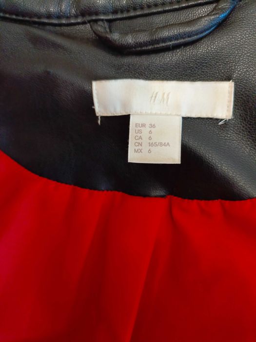 świetna czarna ramoneska z zamkami