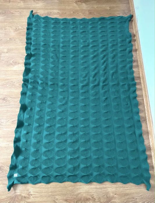 Zielony pled Ikea PS 2017 Paulin Machado designerski koc 95×160 cm idealny na zimę