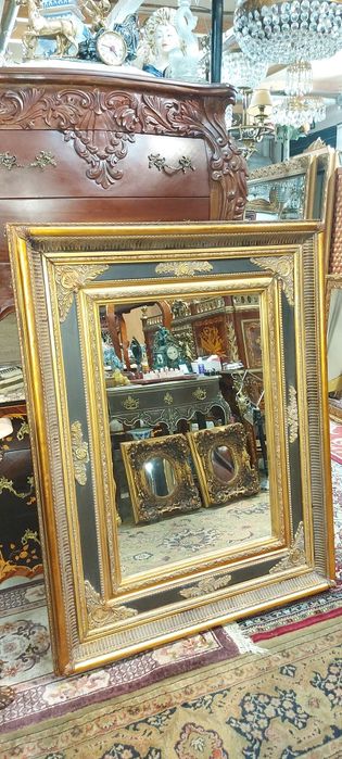 Antiguidades/Lustres/Decoração