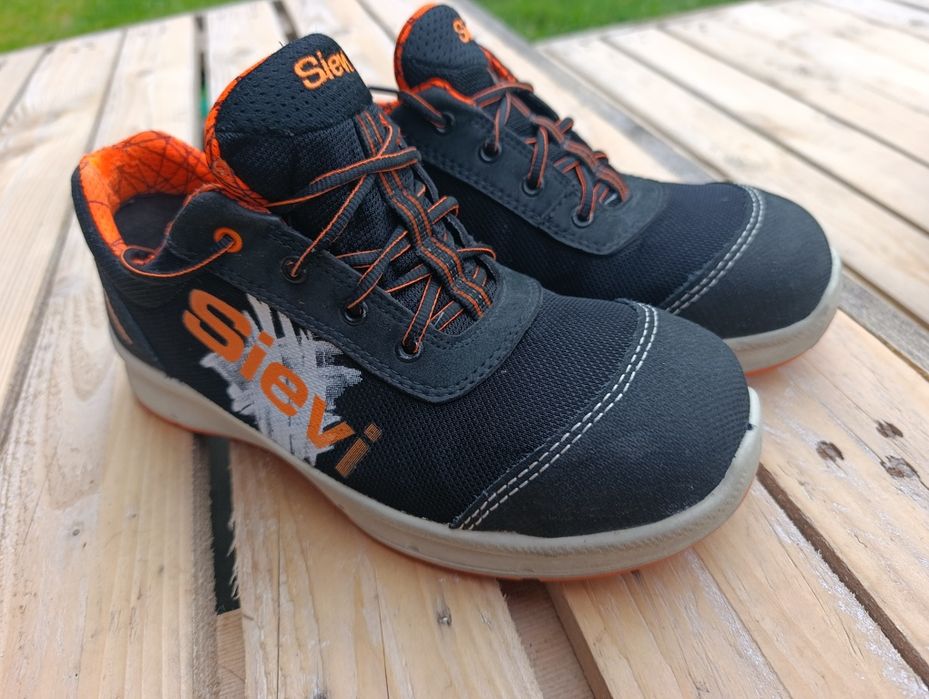 Sievi Racer TR S2 – profesjonalne buty robocze / ochronne