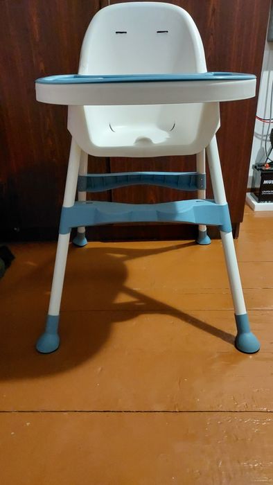 Продам стілець для годування