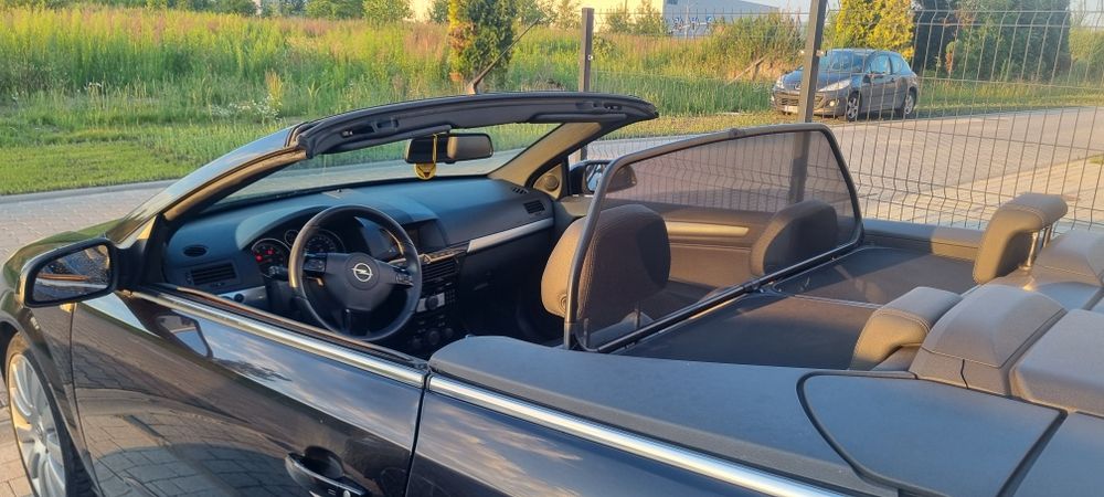 Opel Astra H Cabrio