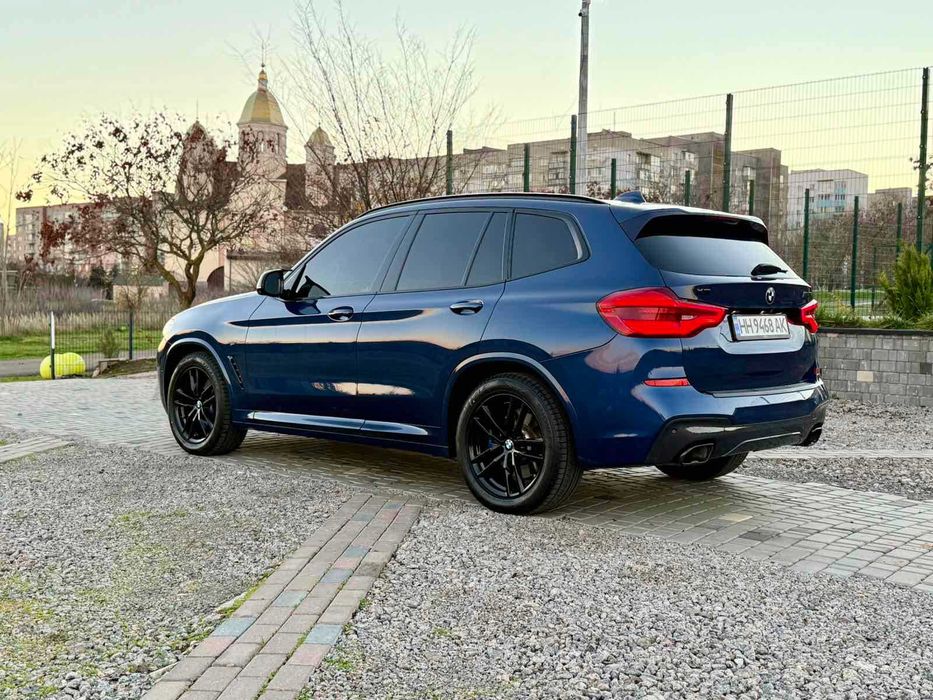 BMW X3 maximal (3.0 бензин, 2018 год)