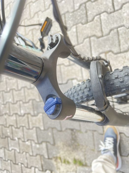 Bicicleta Trek Marlin 6 – 21v, roda 29”, Quadro L – Ótimo Estado!