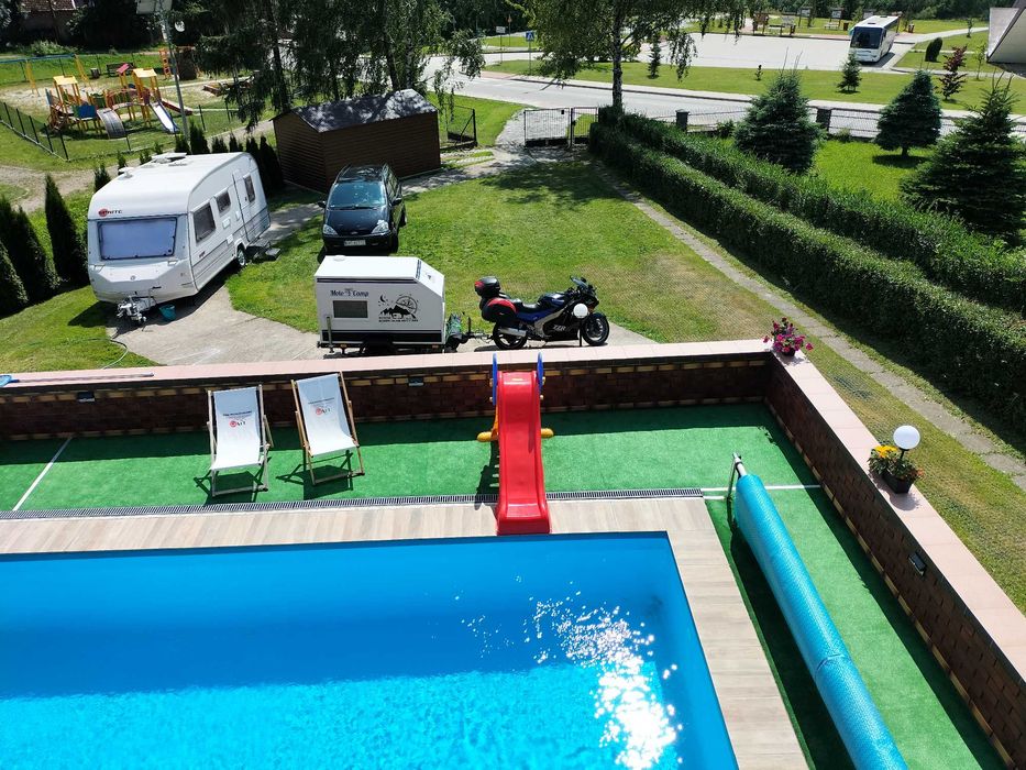 Dom w górach nad jeziorem Czorsztyńskim
