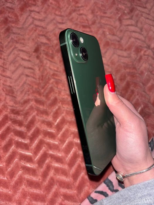 Б/у iPhone 13 / 128гб