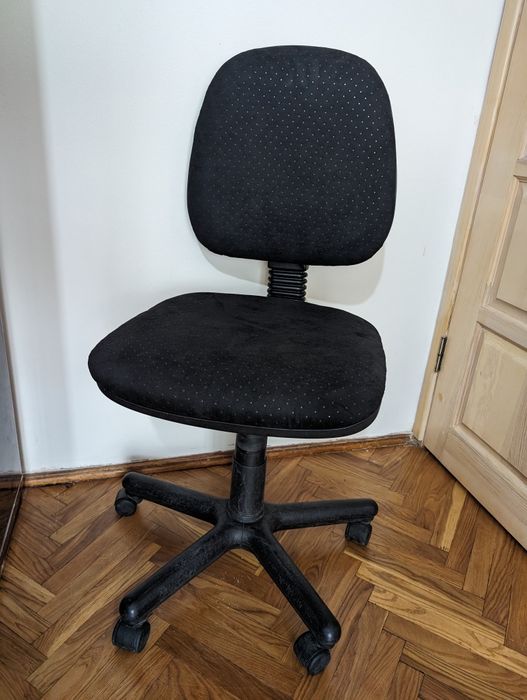 Крісло офісне 1 шт