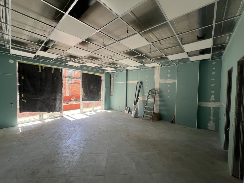 Без%,продам магазин 42м.кв,Лукьяновка,Глубочицкая,17,Подол