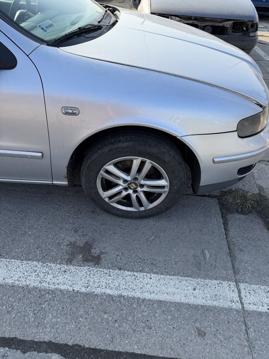 Błotnik Seat Toledo 2 LS7N Toledo II Leon I lewy prawy