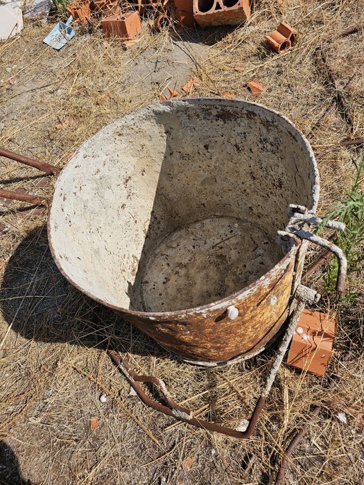 Grua Grueta com balde