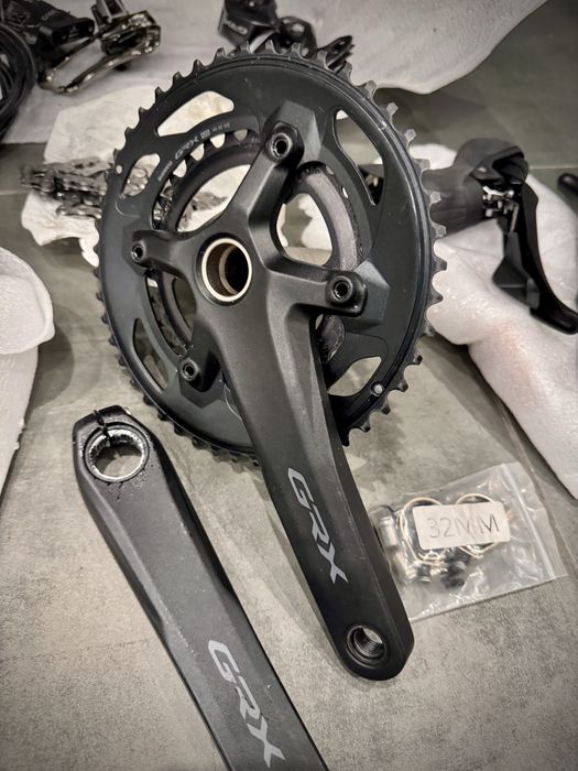 Grupo Shimano GRX 2x12 Novo