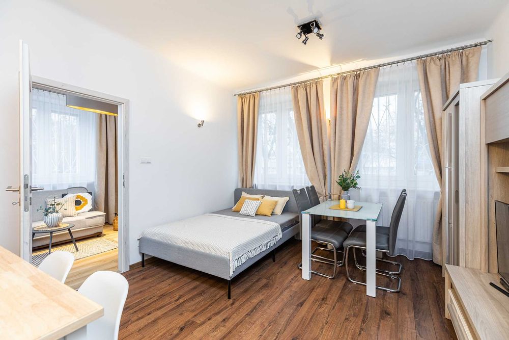 Praga Południe, 2 pokoje, ul. Genewska, parter