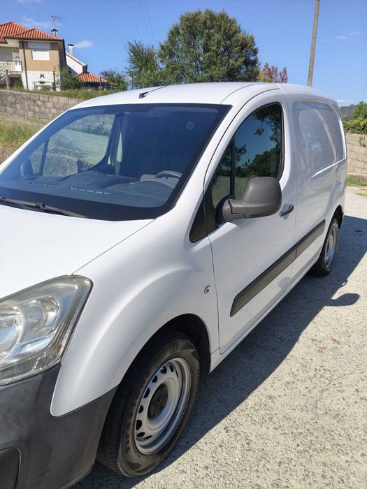 Peugeot Partner.