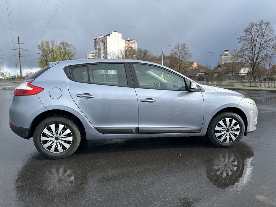 Продам свіжопригнаний  Renault megane 3