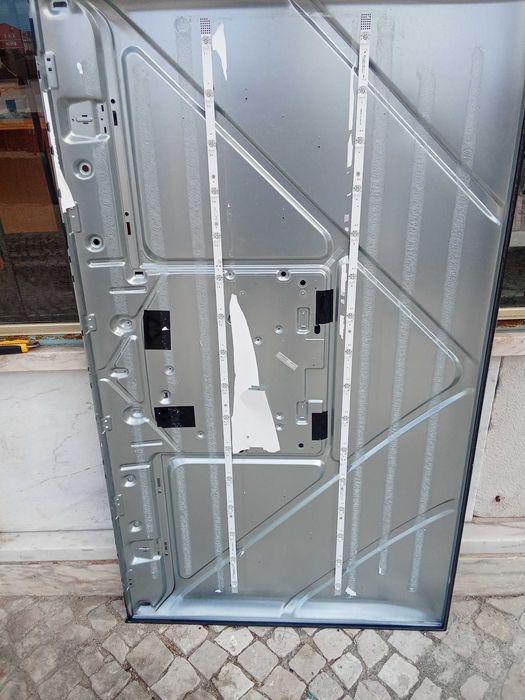 Mainboard Hisense 58A6N e acessórios e LEDS