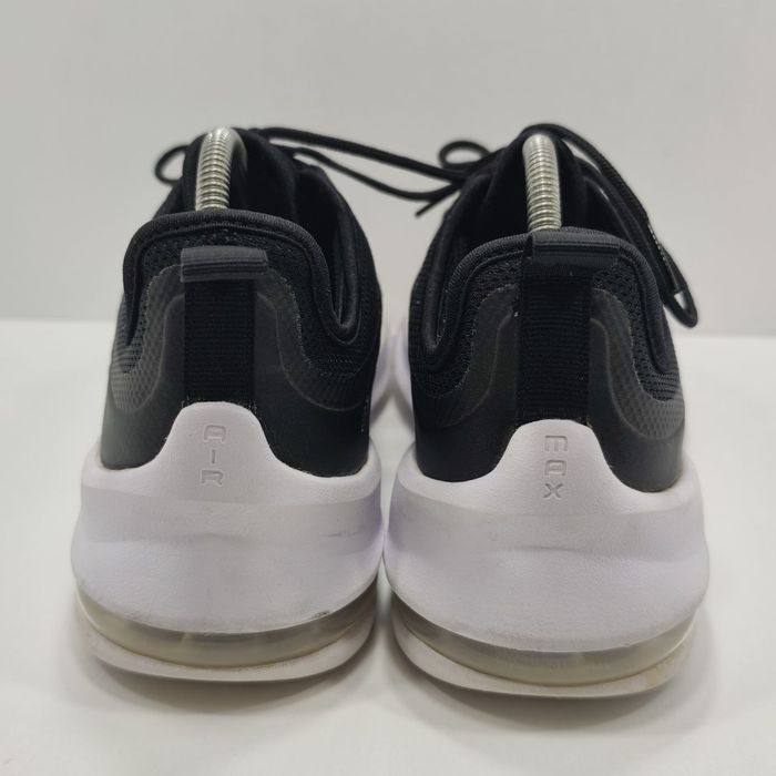 кросівки Nike Air Max Axis