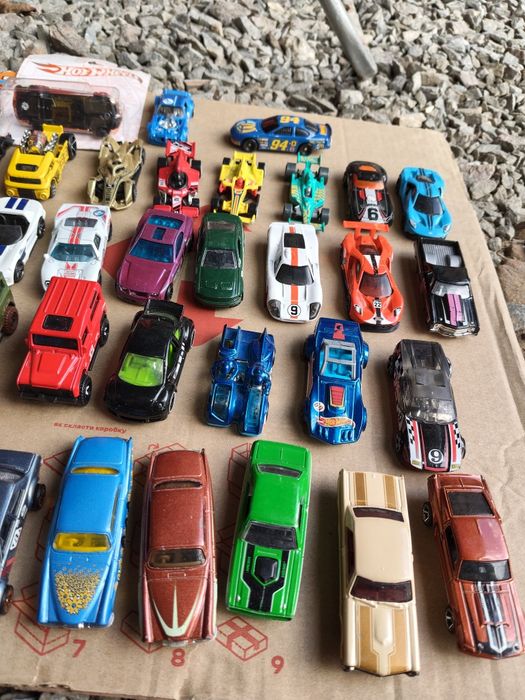 Колекція моделей Hotwheels