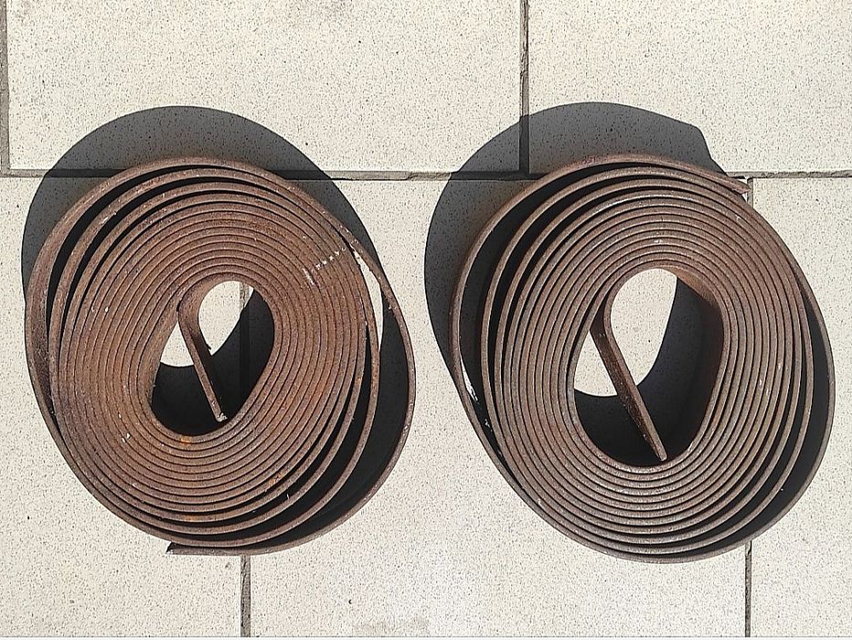 Металлическая полоса 40Х4 мм, длина 6 м 20 см.