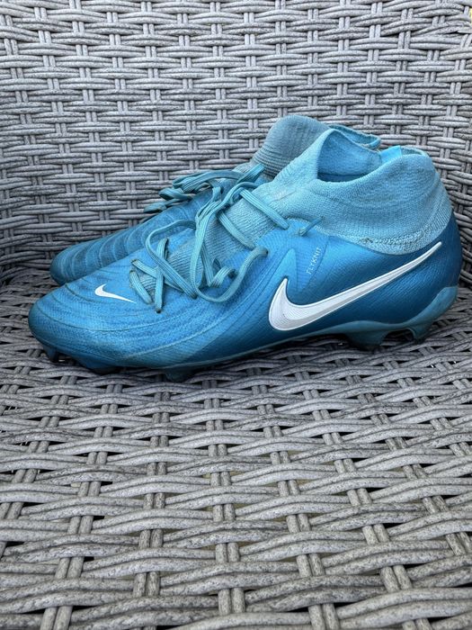 R*様 激レア未使用★Nike W’s Phantom LUNA FG 26cm Nike Phantom Luna Elite FG 26.5