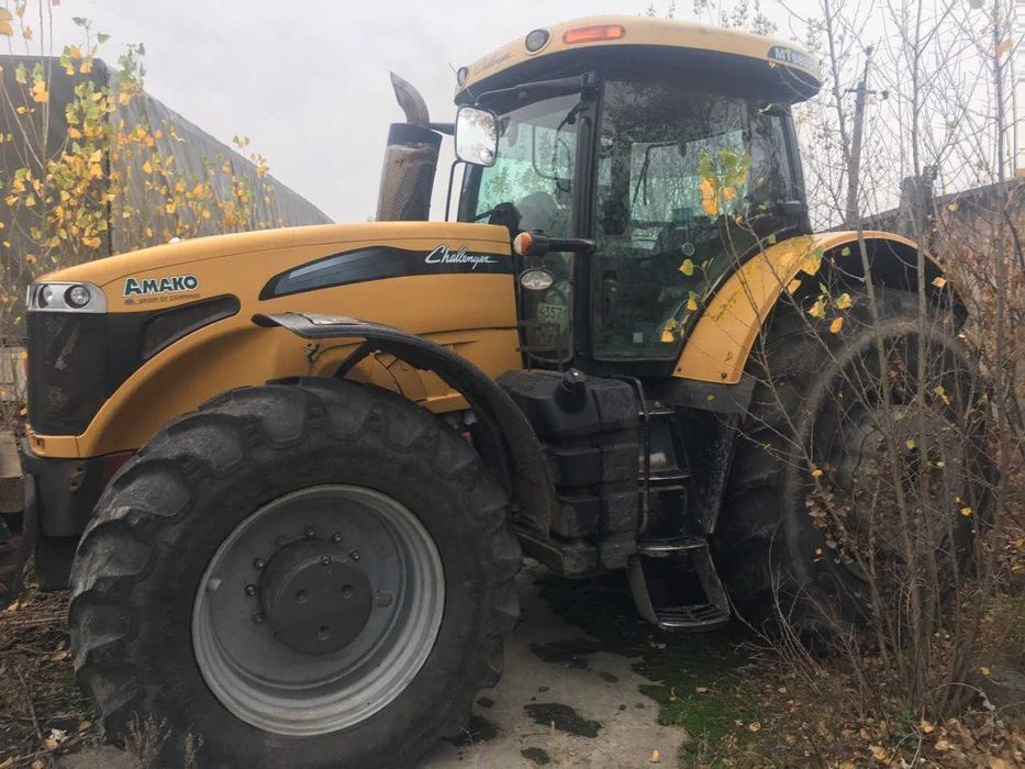 трактор Challenger MT 685 D
