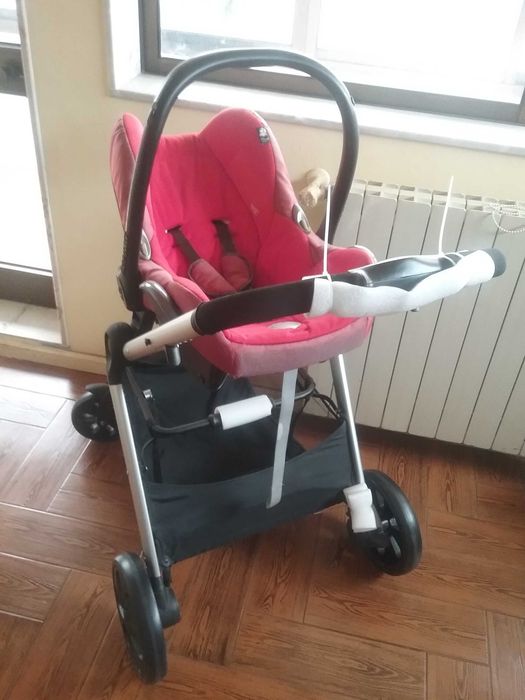 Conjunto de carrinho novo nunca usado com ovo (oferta)