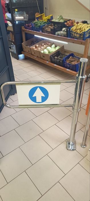 Вхідний прапорець (обмежувач), турнікет пропускний металевий