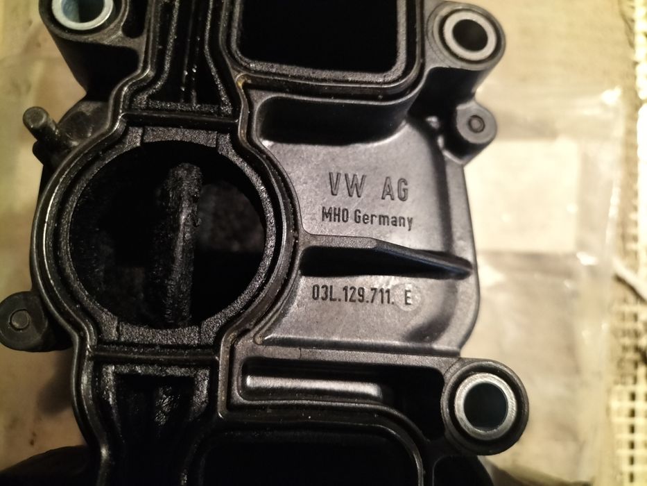 Klapy wirowe nastawnik kolektor ssący od Audi Q5 2.0 TDI