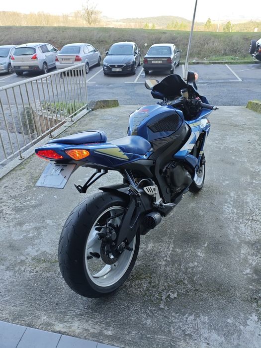 Suzuki Gsxr 750 cc