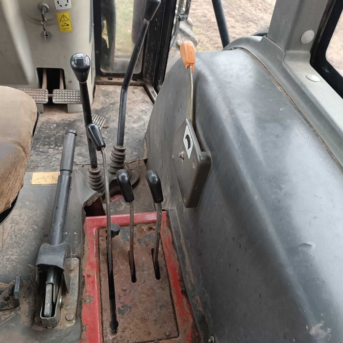 ciągnik rolniczy Polmot Foton824