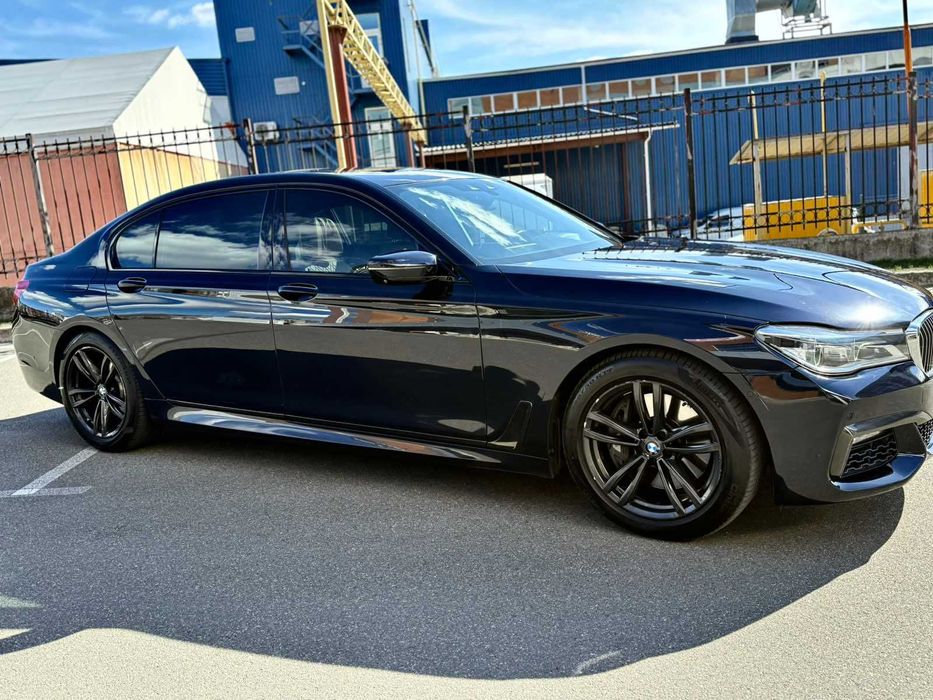 БMB 750LI Steptronik/450к.с-4.4/2017,пов. привід,пневмо.Обмін-квартира